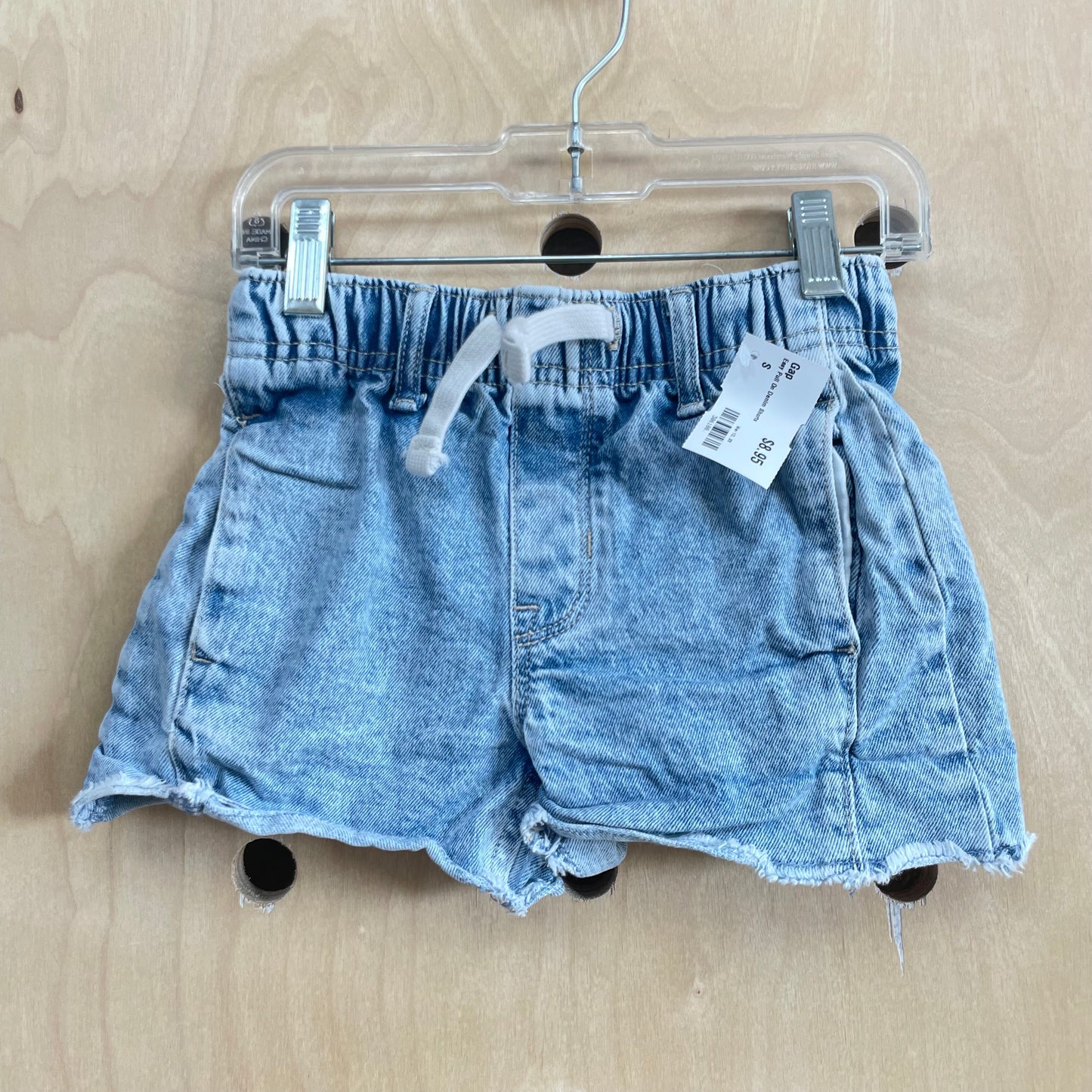 Easy Pull On Denim Shorts