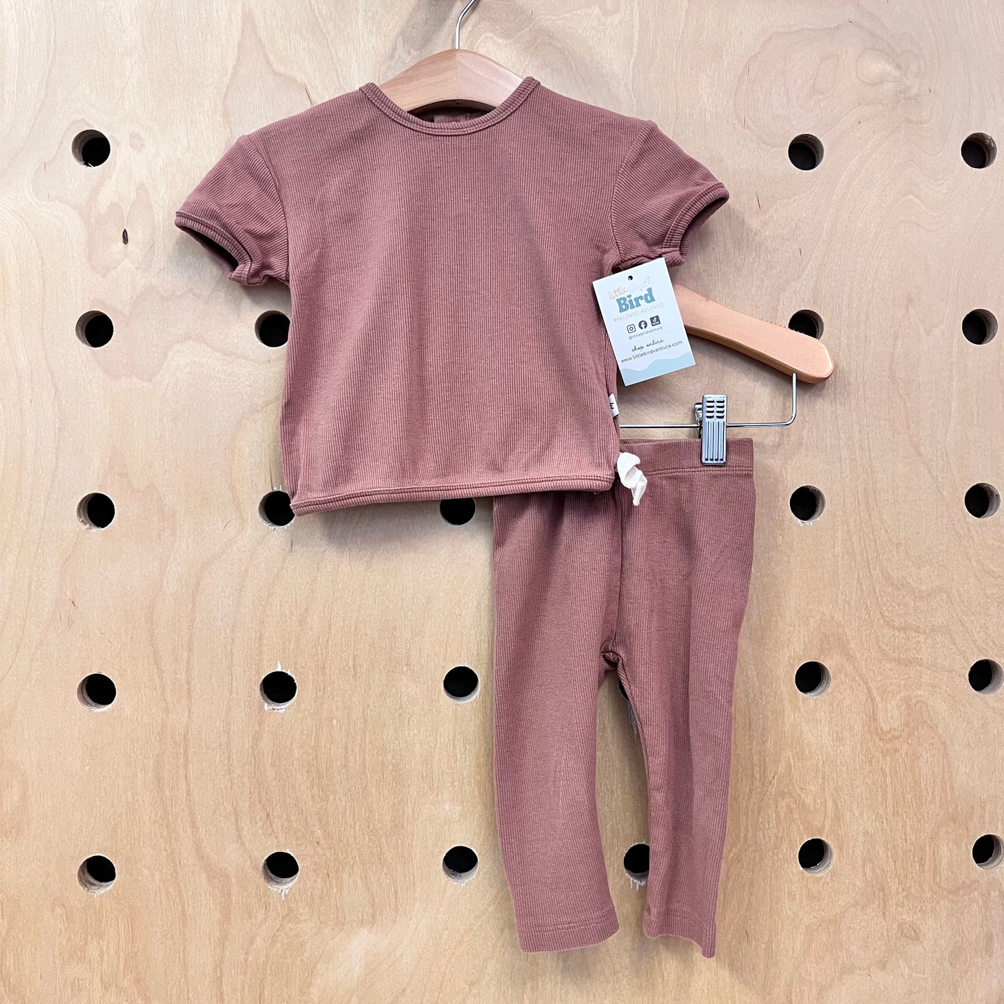 Brown Ribbed Outfit