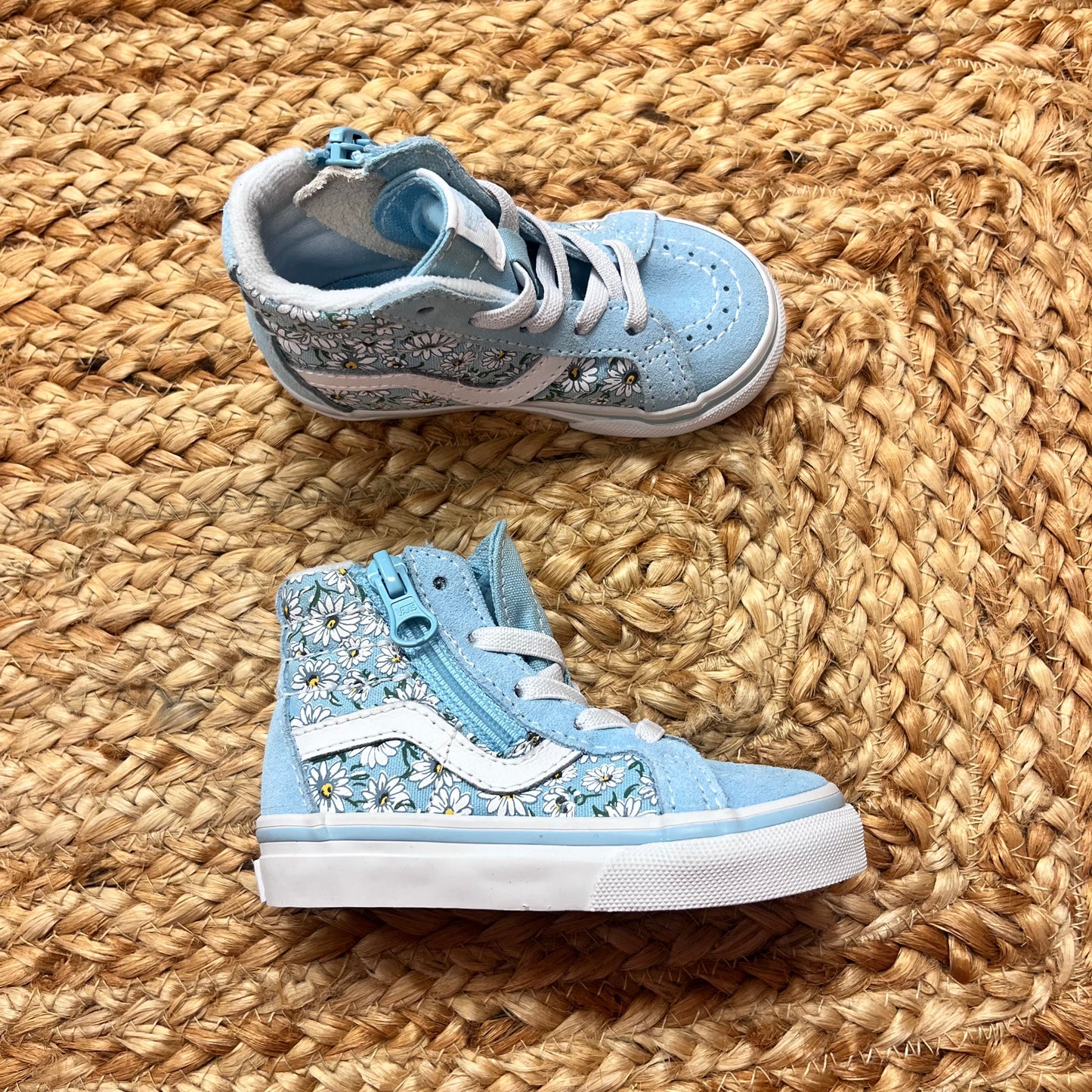 Blue Daisy Zip High-Top Sneakers NEW!