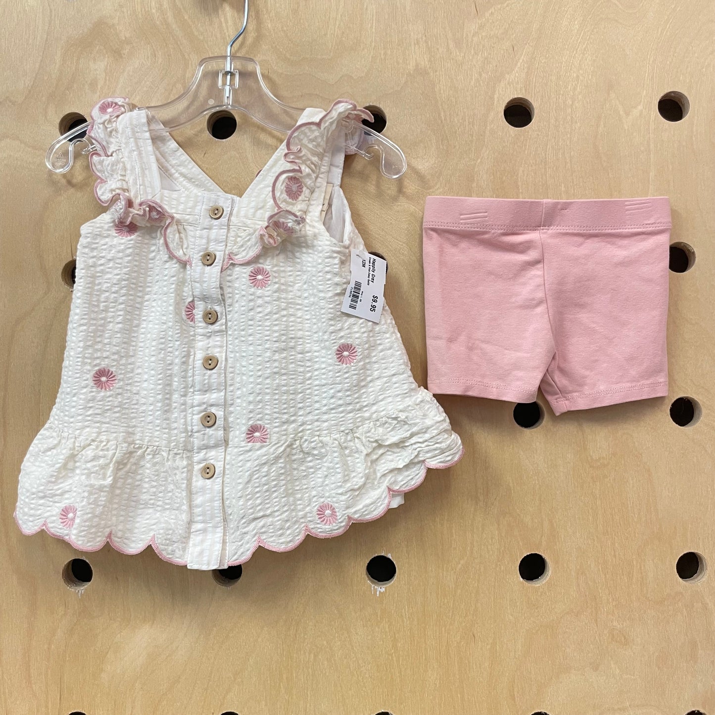 Cream & Pink Daisy Outfit