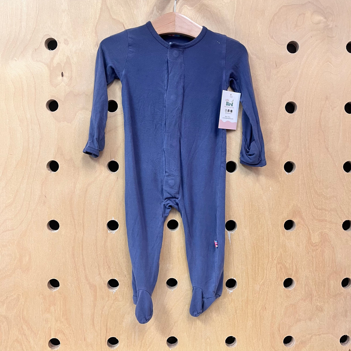 Magnetic Navy Bamboo Footies