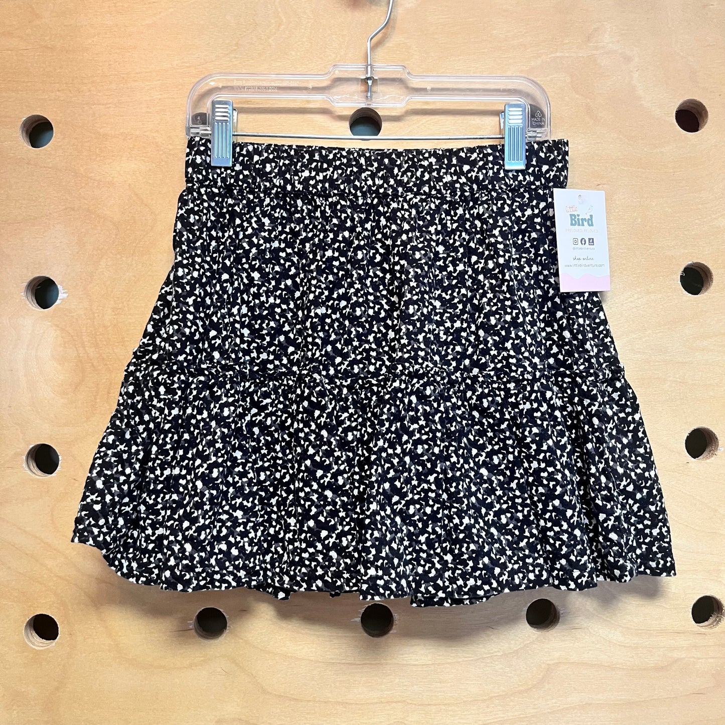 Black/White Spotted Skirt