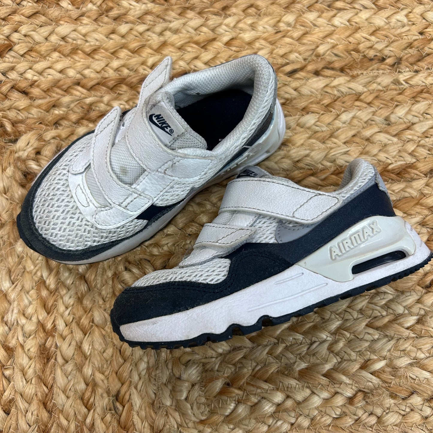Air Max SYSTM Sneakers