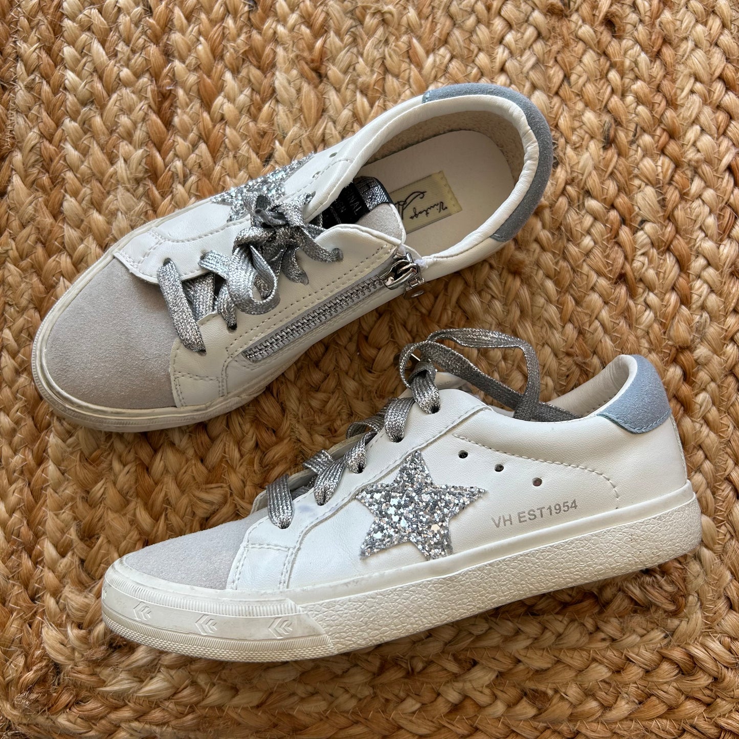 Silver Lace & Star Zip Sneakers