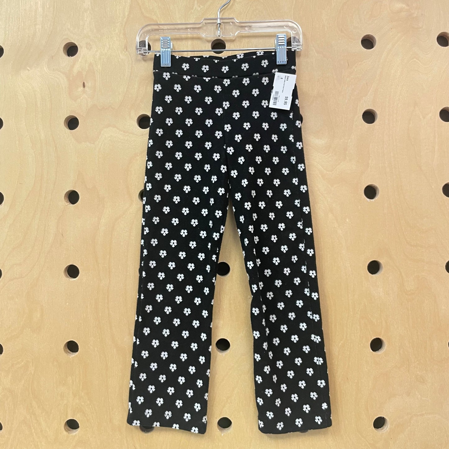 Black Daisy Knit Soft Pants