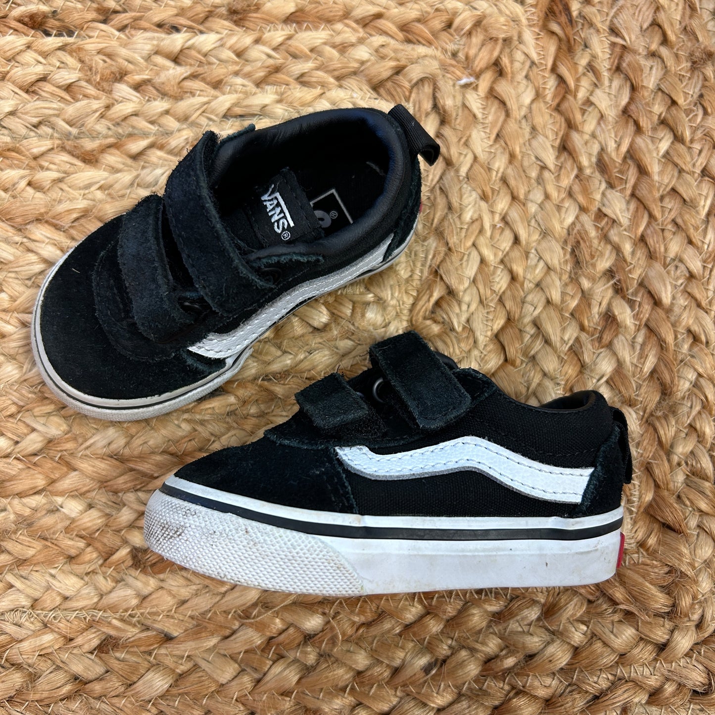 Black & White V Skate Shoes