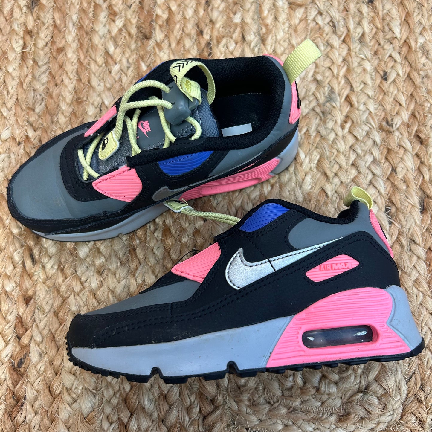 Air Max 90 Toggle Sneakers