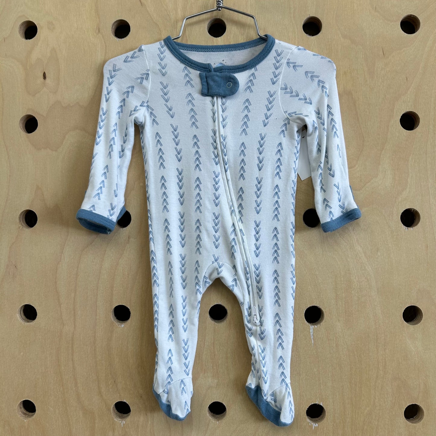 White + Blue Arrows Zip Footies