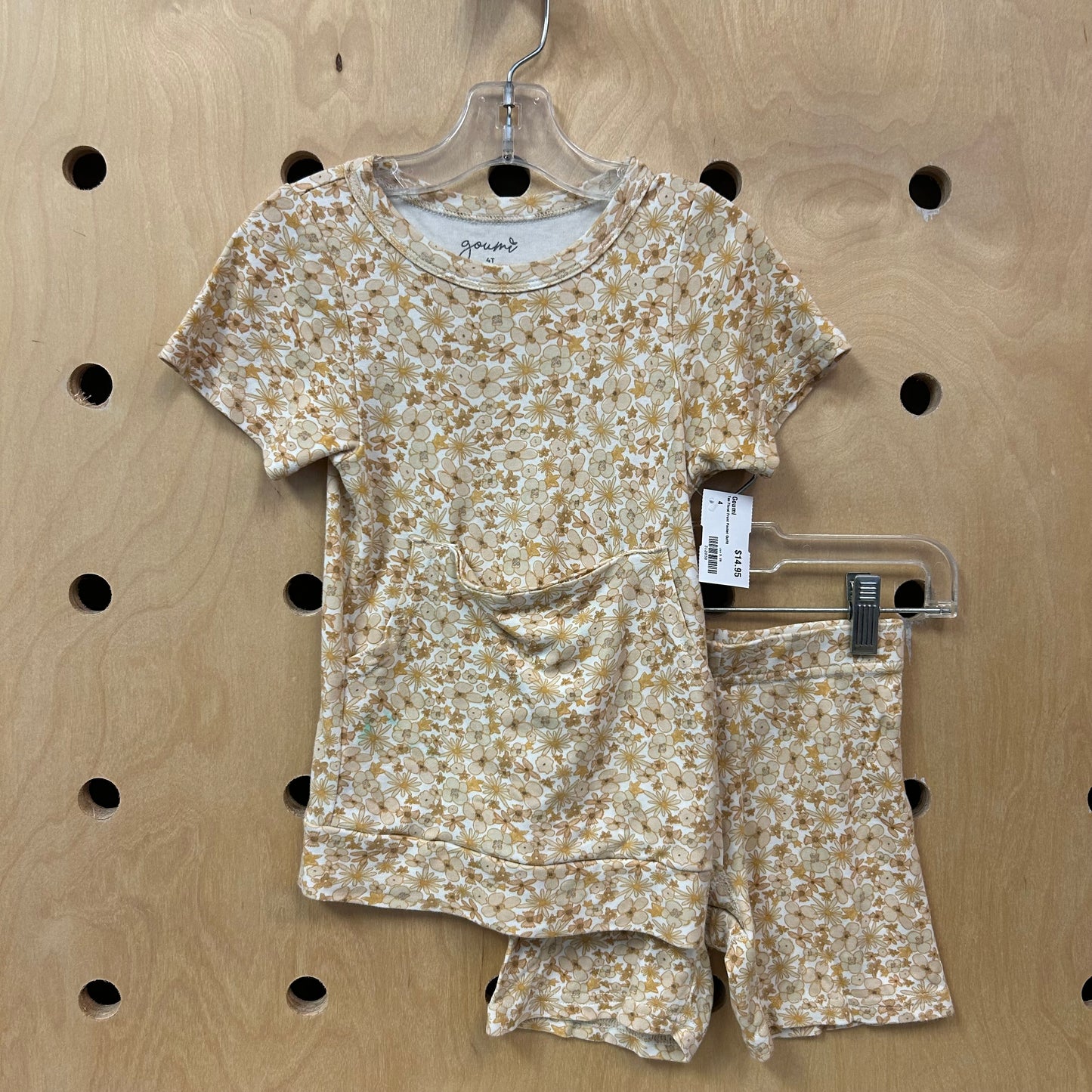 Tan Floral Front Pocket Outfit