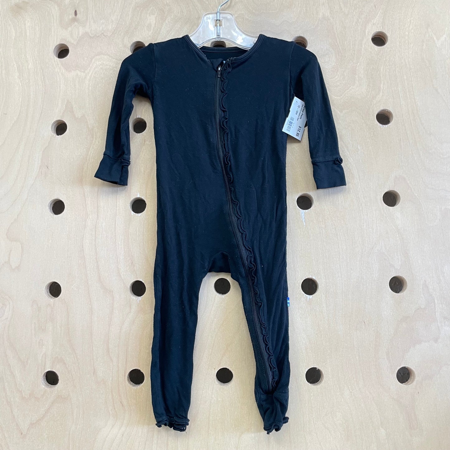 Black Ruffle Bamboo Zippy