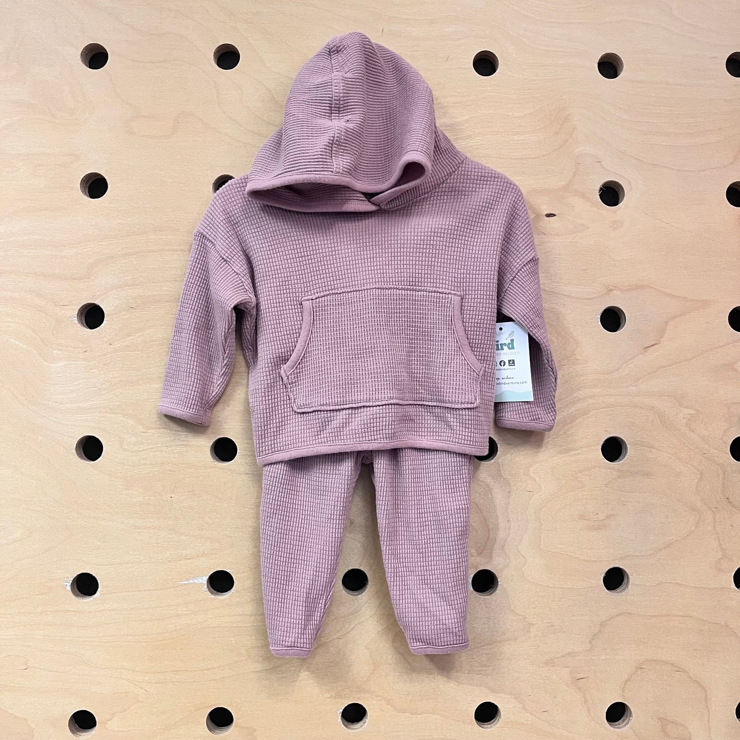 Pink Waffle Hoodie Outift