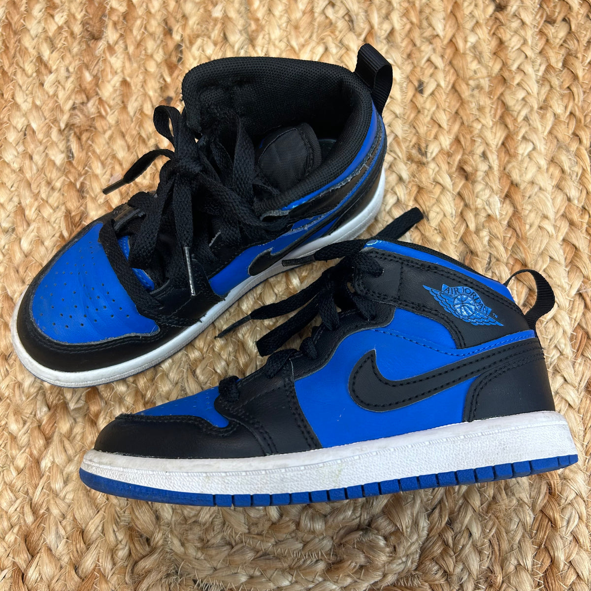 Black & Blue Mid 1 Hyper Royal Sneakers