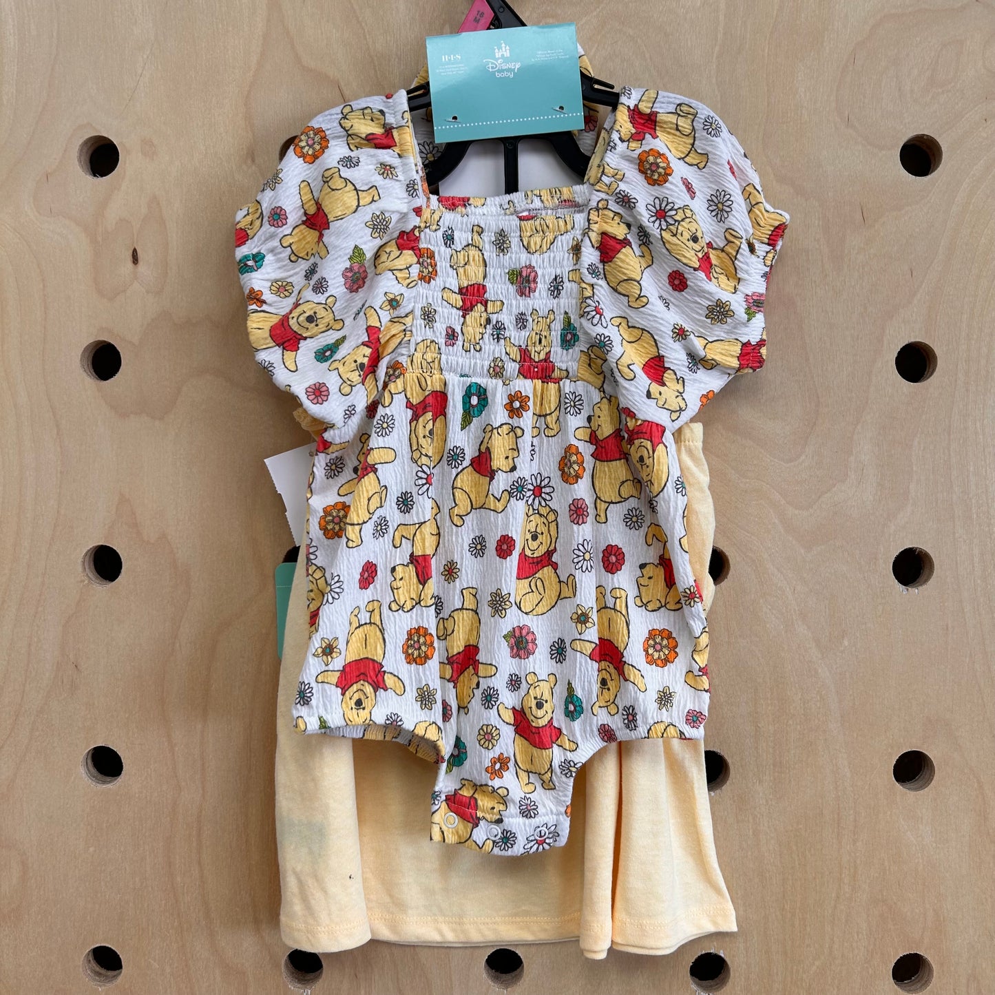 Pooh Bear 4pc Outfit NEW!