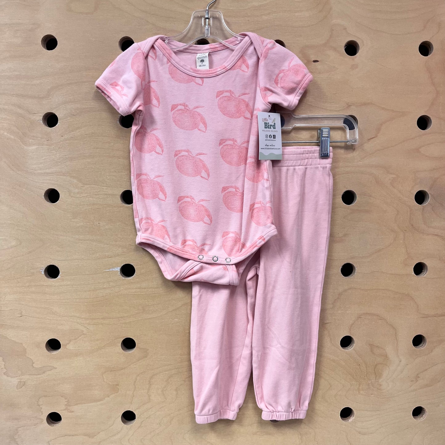 Organic Peaches Outfit
