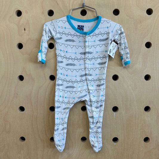 White+Teal Feathers Snap Footies