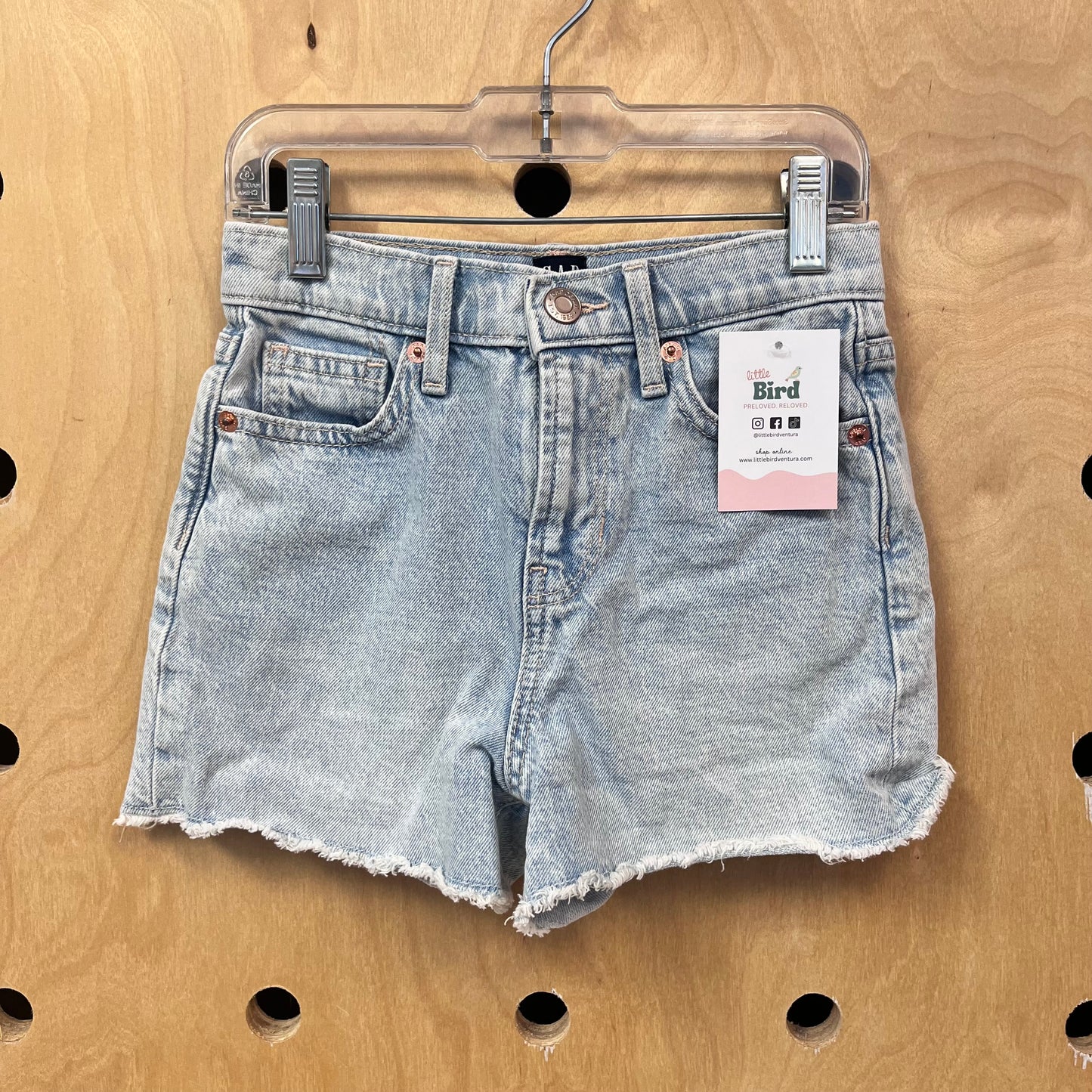 Lighrtwash Mom Jean Short