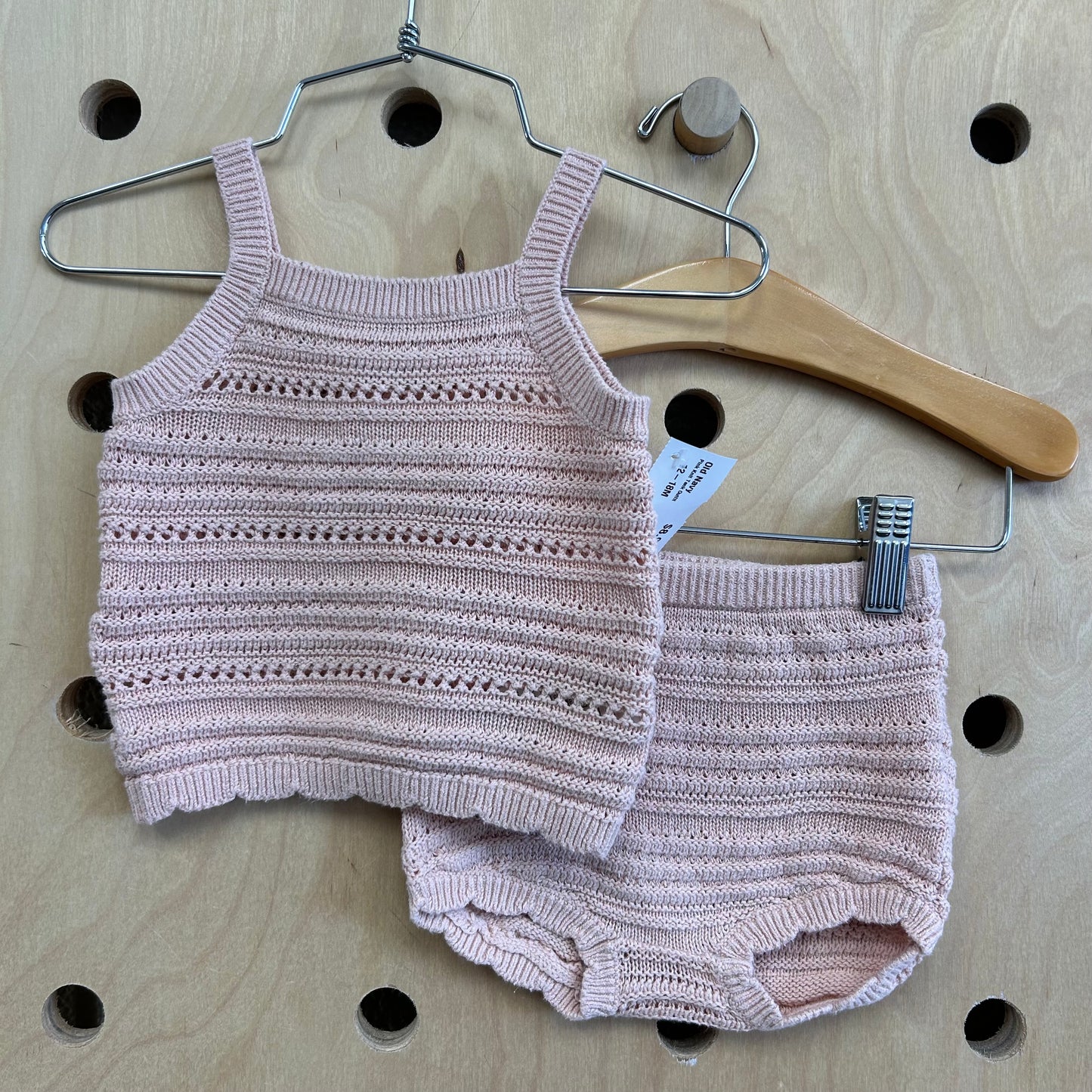 Pink Knit Tank Outfit