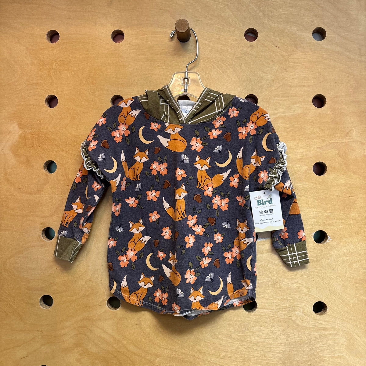 Grey/Green All Over Fox Print Top