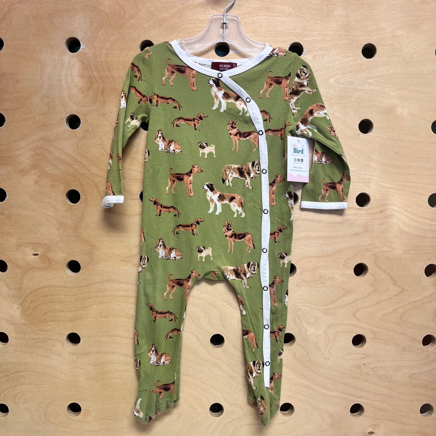 Green Dogs Snap Footies