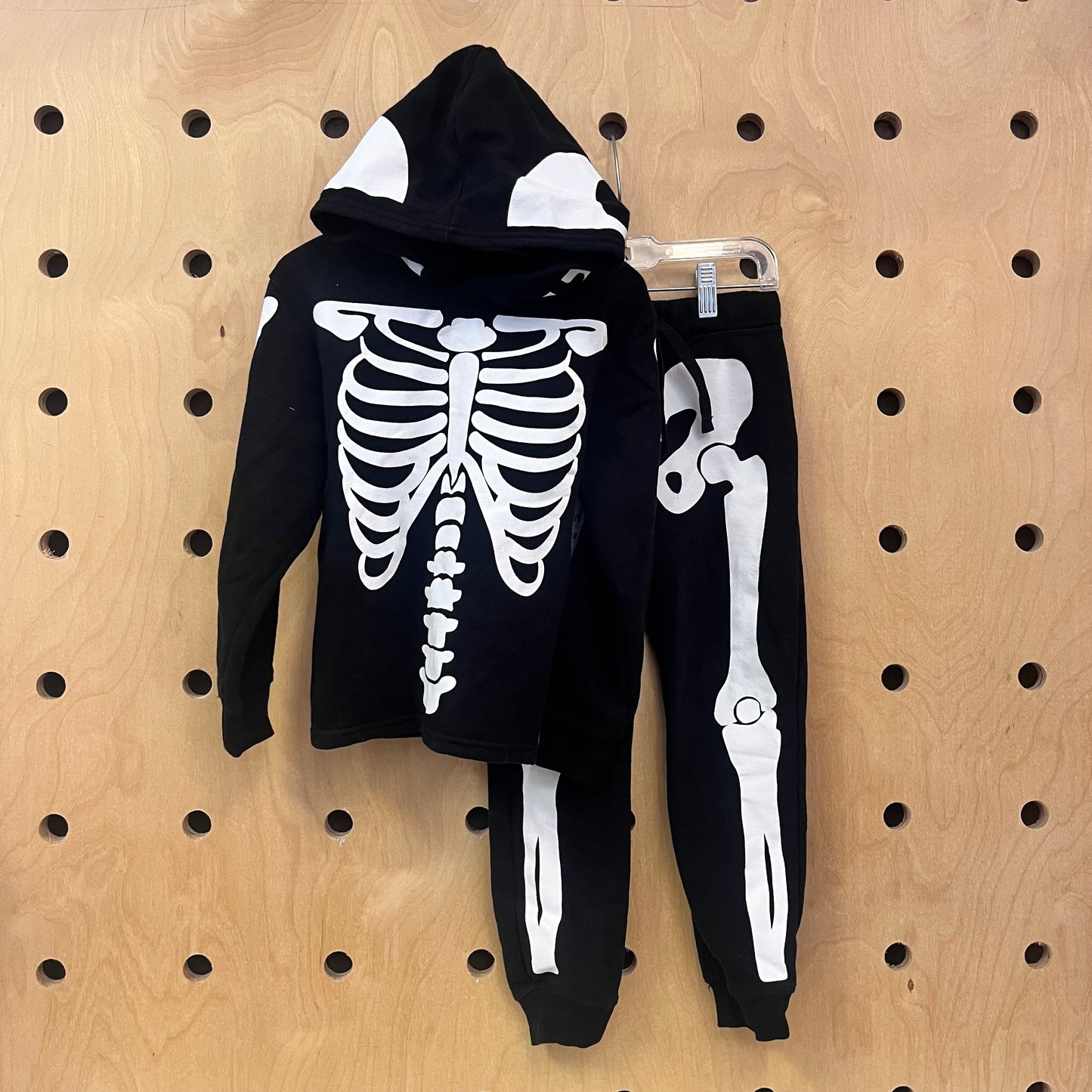 Black/White Skeleton Bones Outfit