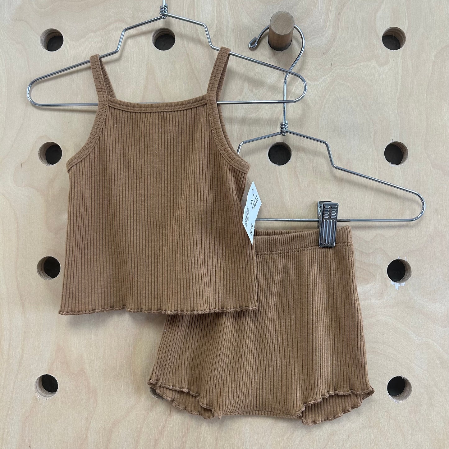 Brown Ribbed Outfit