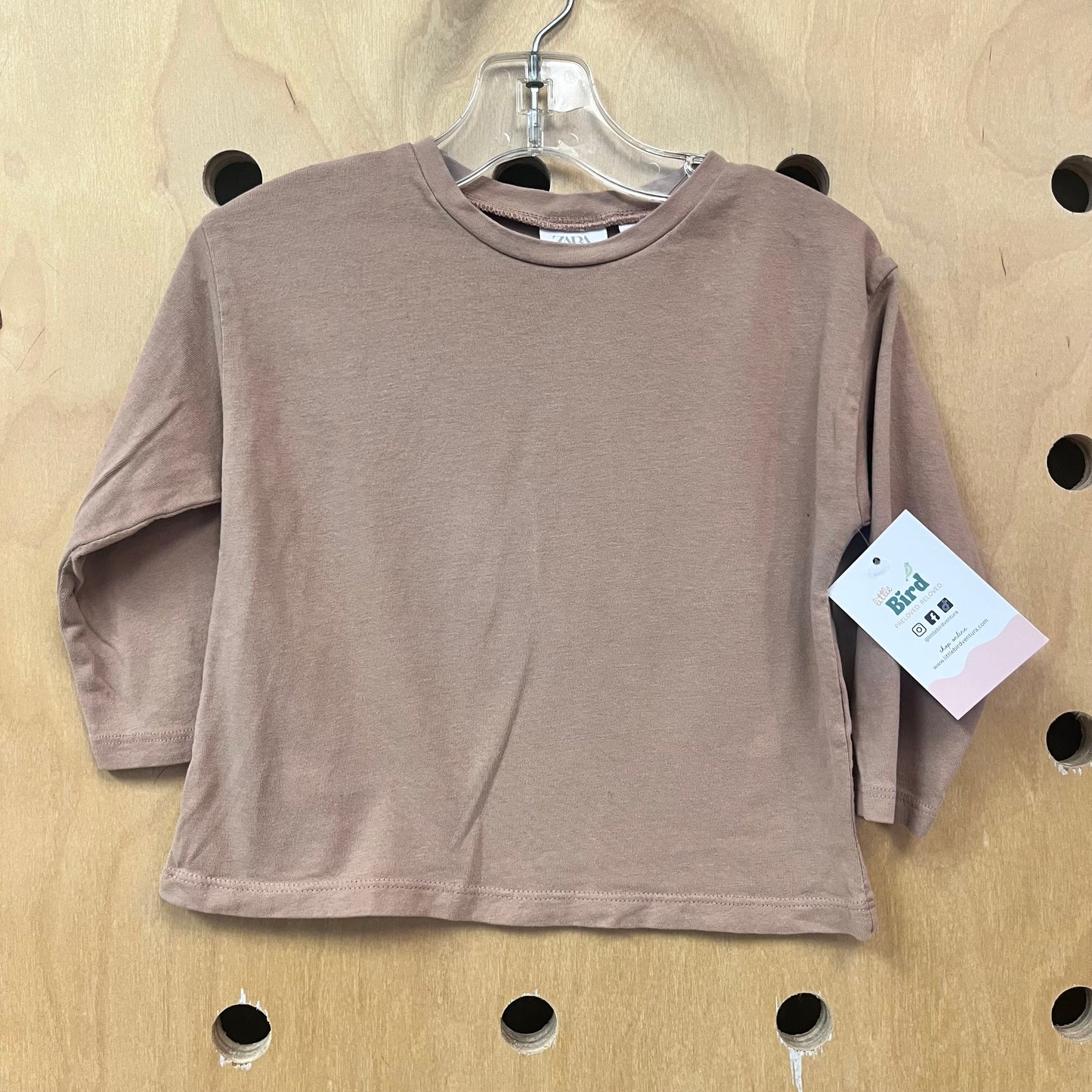 Tan Tee