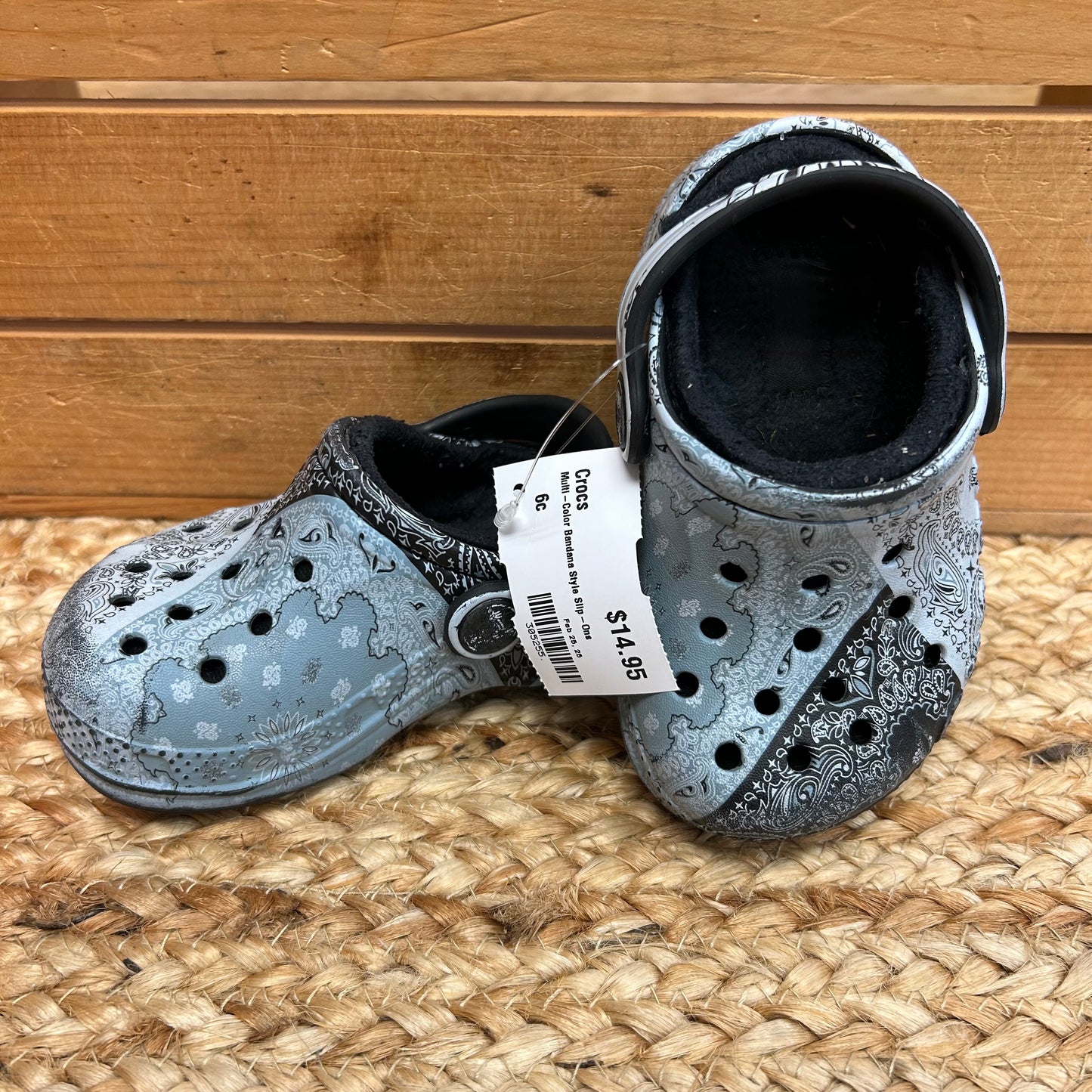 Multi-Color Bandana Style Slip-Ons