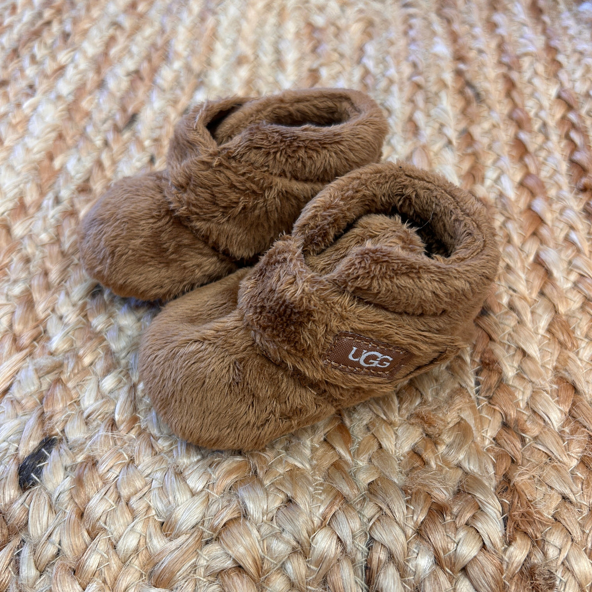 Chesnut Plush Bixbee Booties