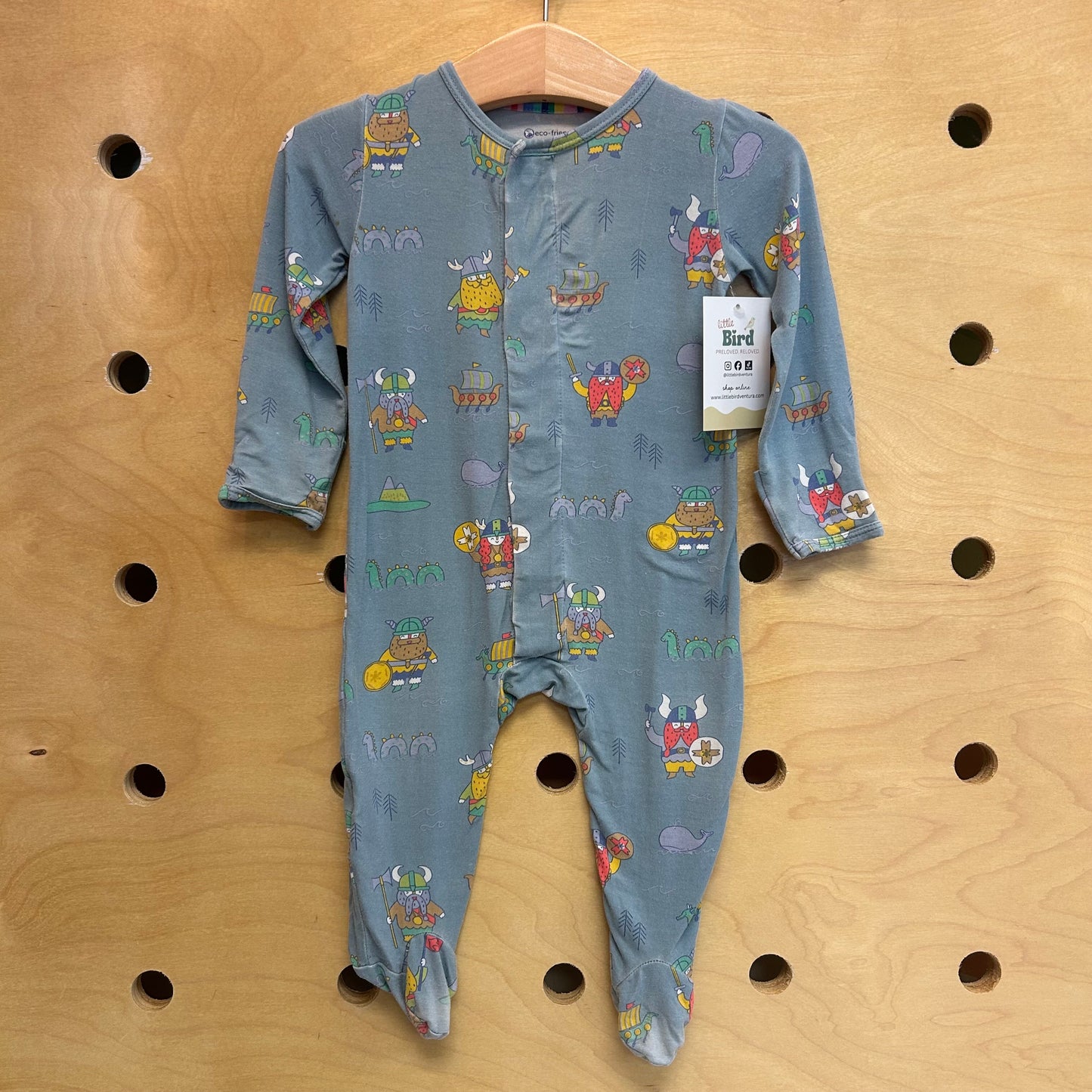 Blue Modal Knight Magnetic Footies