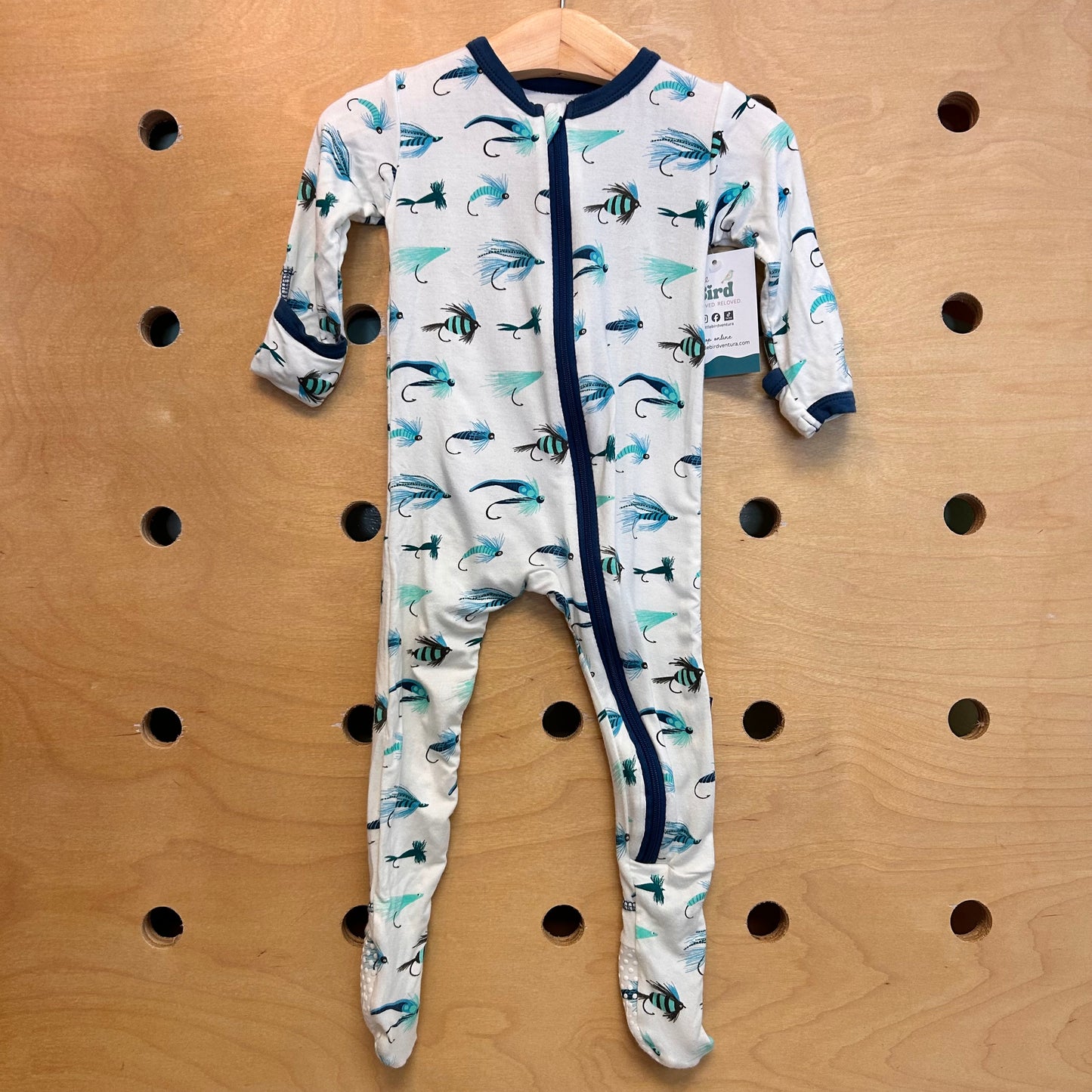 White/Blue Bamboo Fish Footies