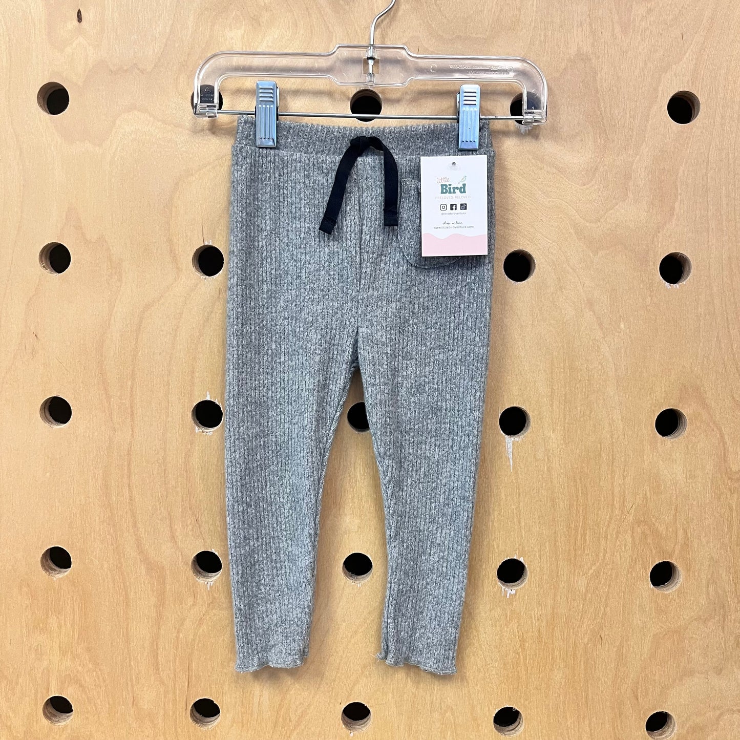 Grey Soft RIbbed Leggings NEW!