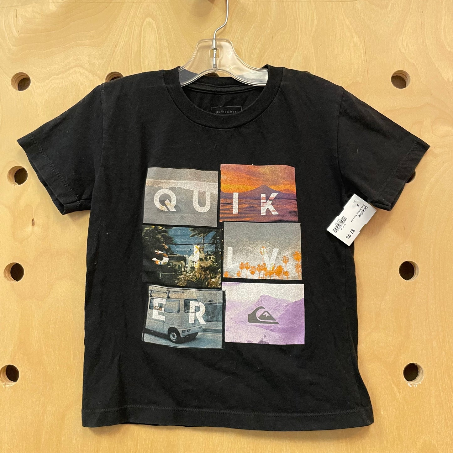 Black Outdoors Scene Tee