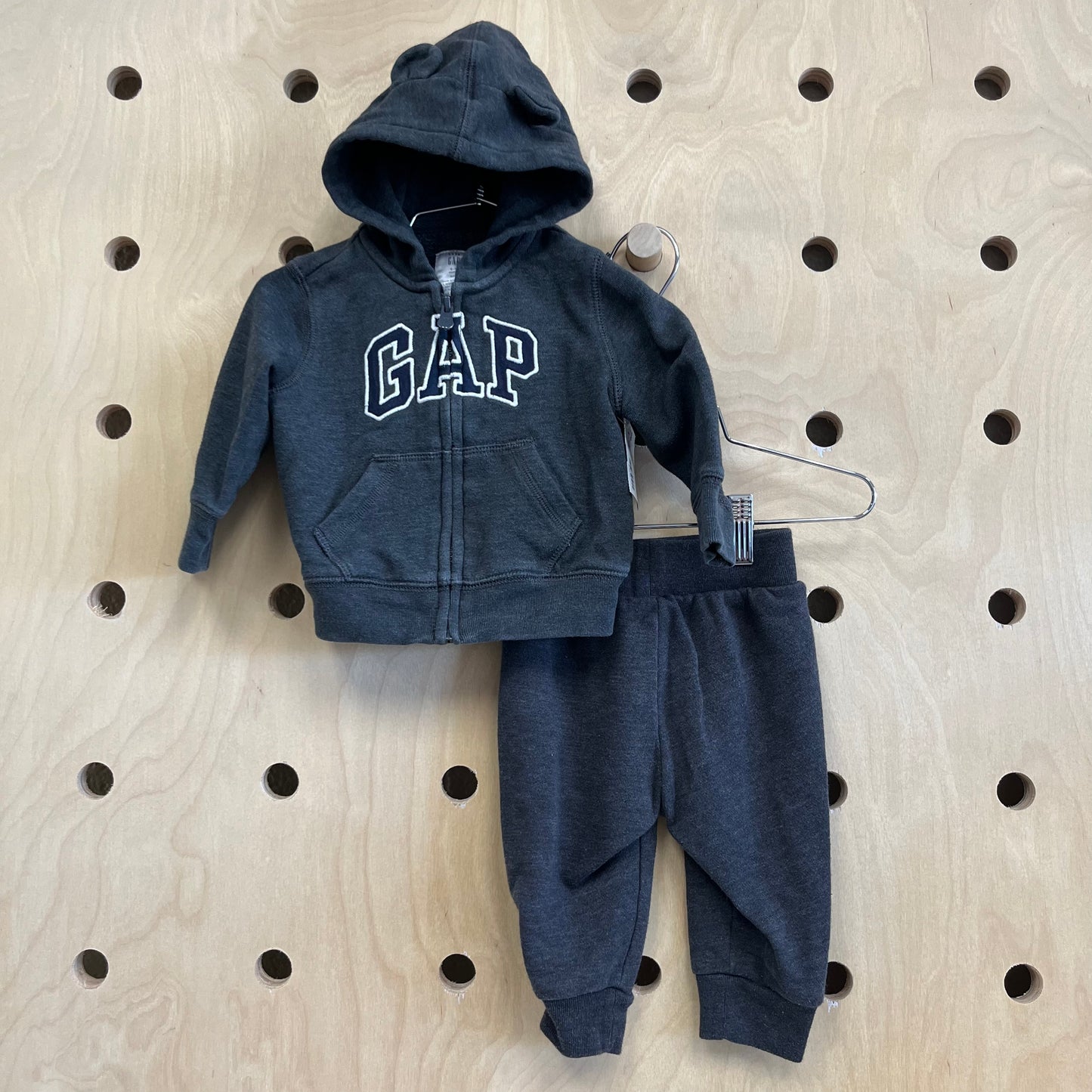 Grey Logo Fleece Outfit