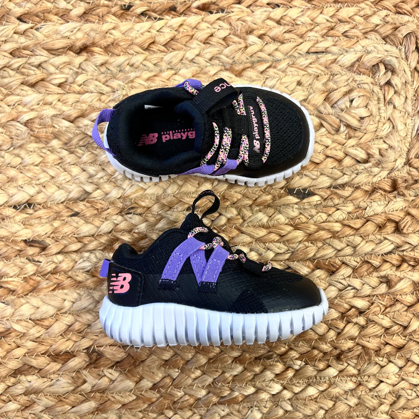 Black Playgruv Running Sneakers