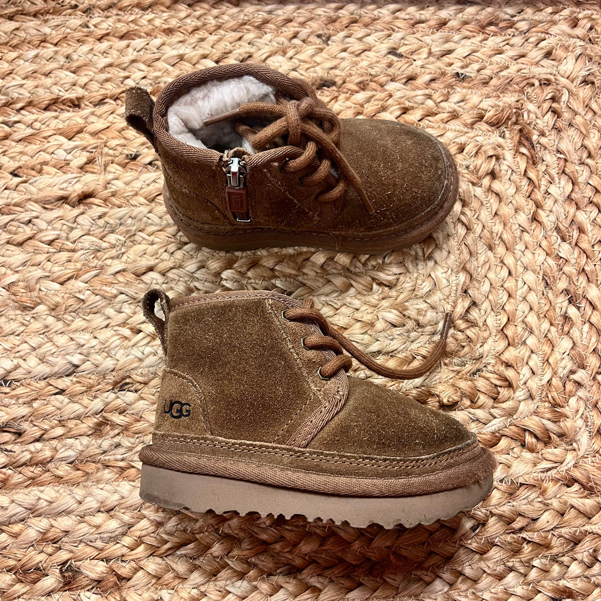 Brown Neumel Chukka Boots