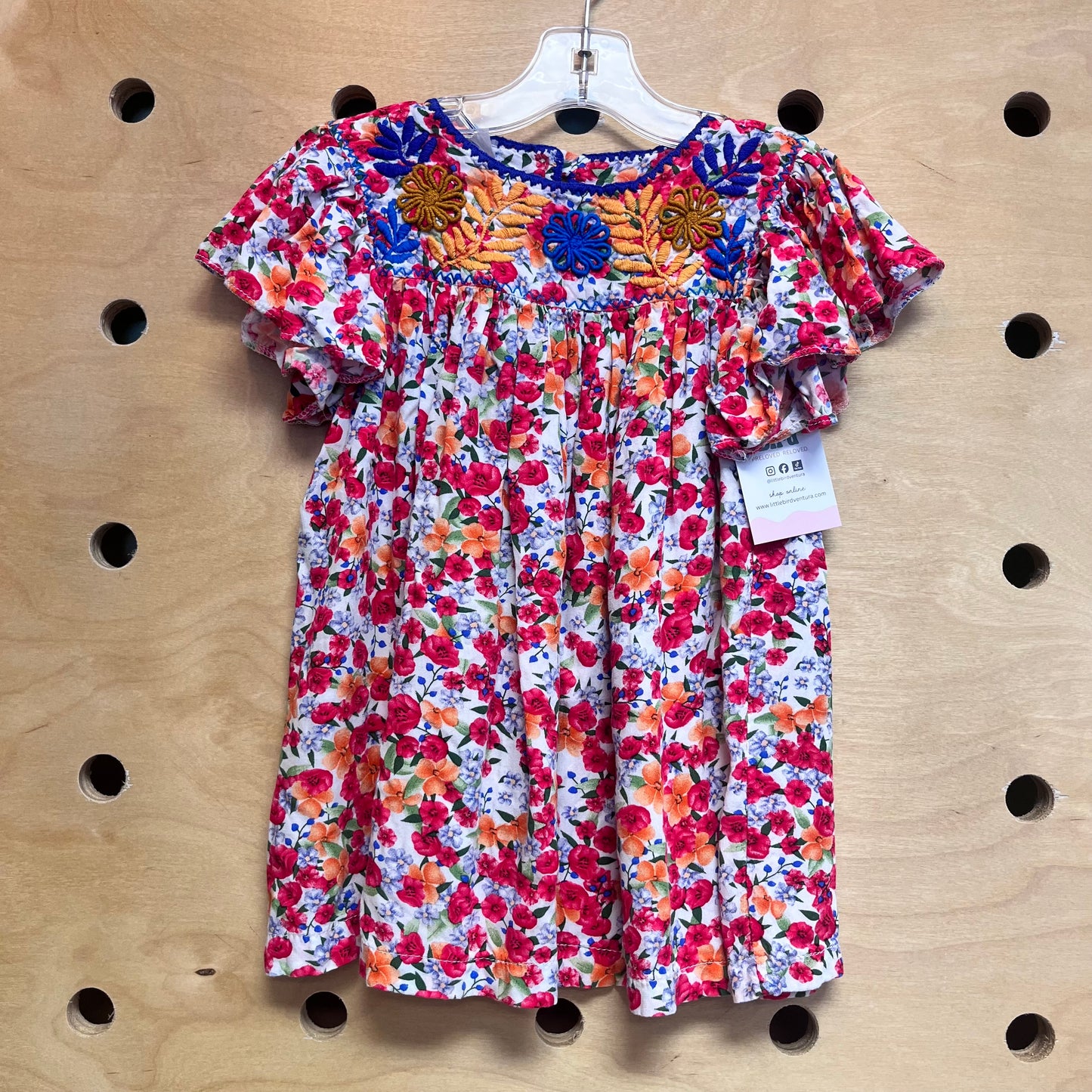 Embroidered Floral Flowy Top