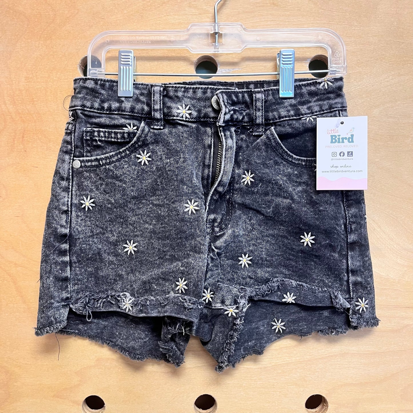 Embroidered Daisy Black Denim Shorts