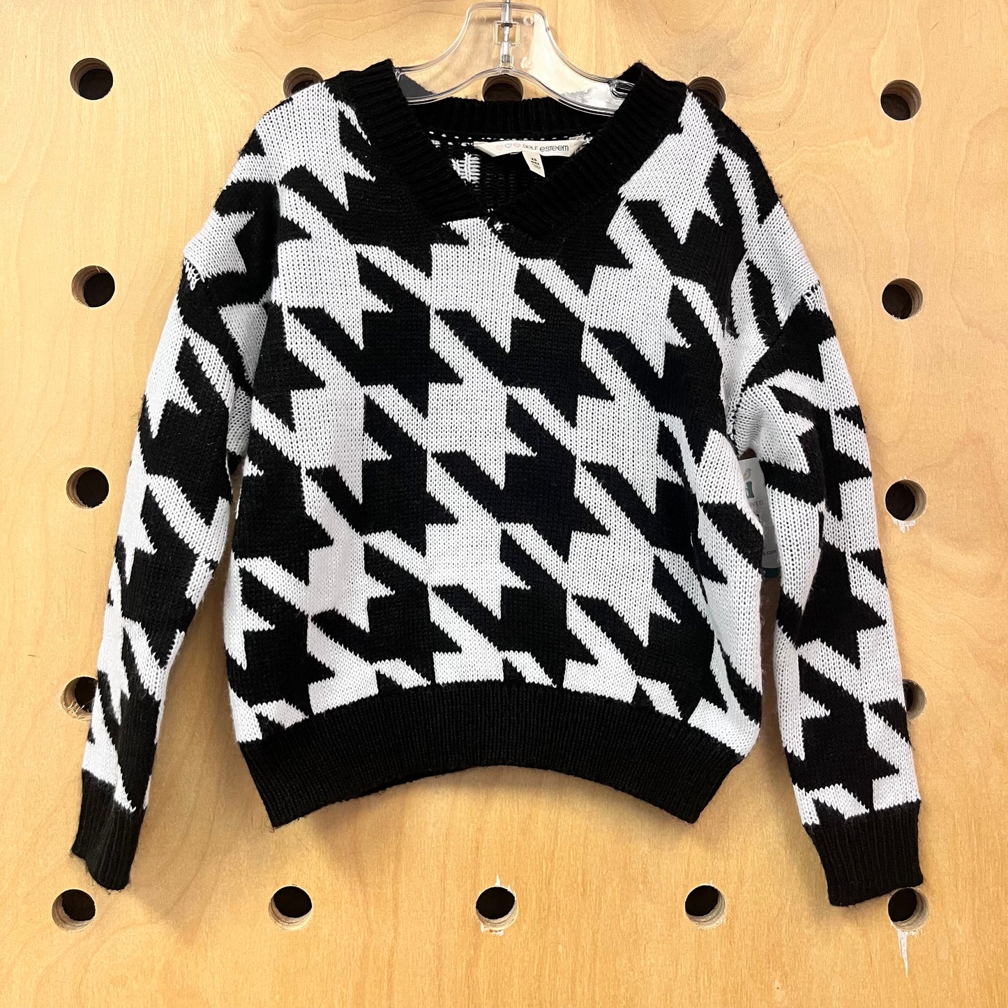 Black & White Houndstooth Sweater NEW!
