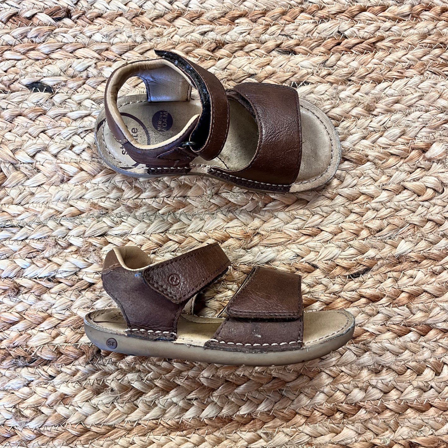 Brown Leather/Memory Foam Sandals