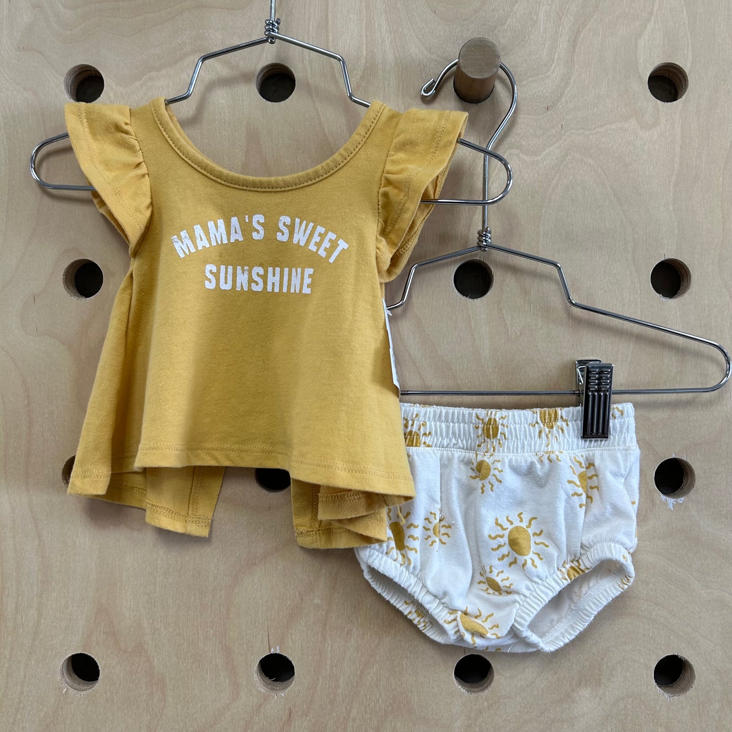 Mamas Sweet Sunshine Outfit