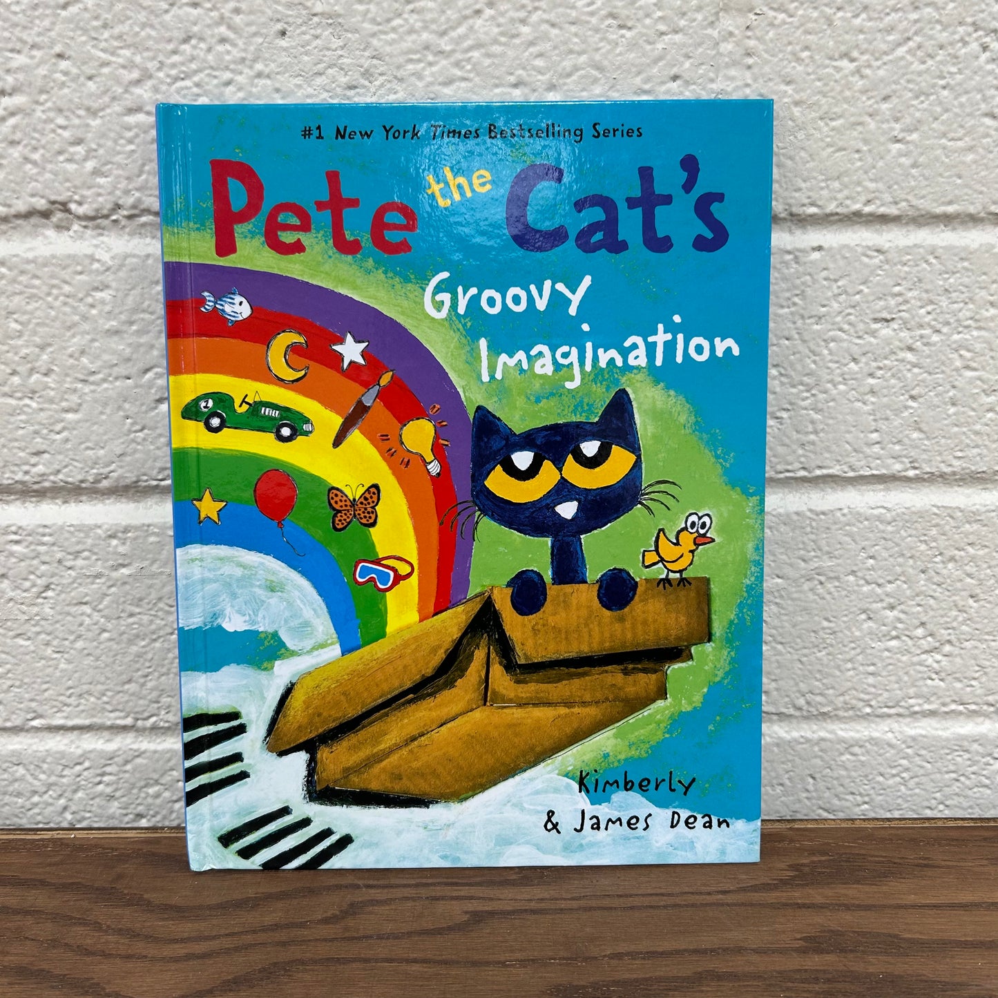 Pete the Cat's Groovy Imagination