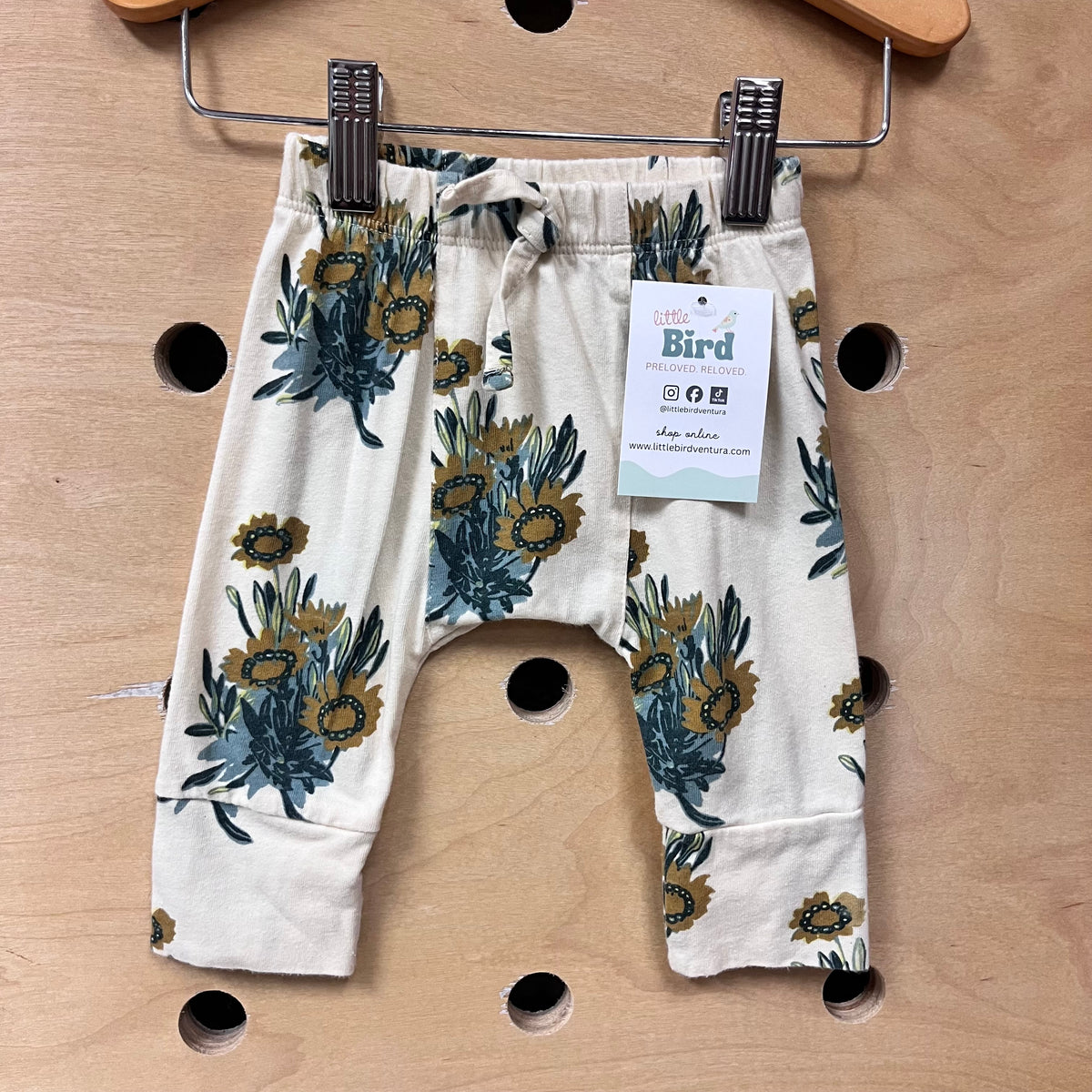 Cream Organic Floral Leggings