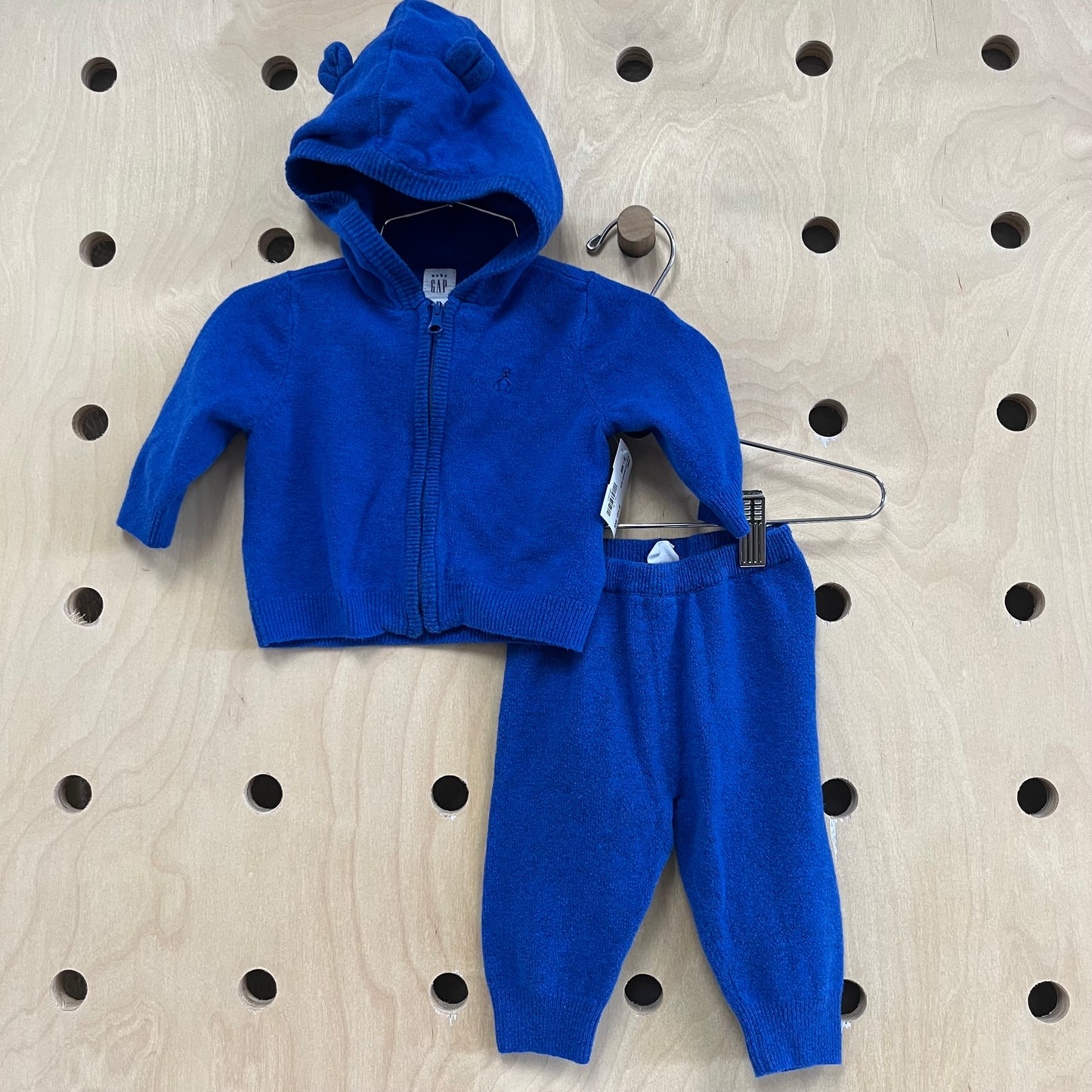 Blue Knit Sweater Outfit