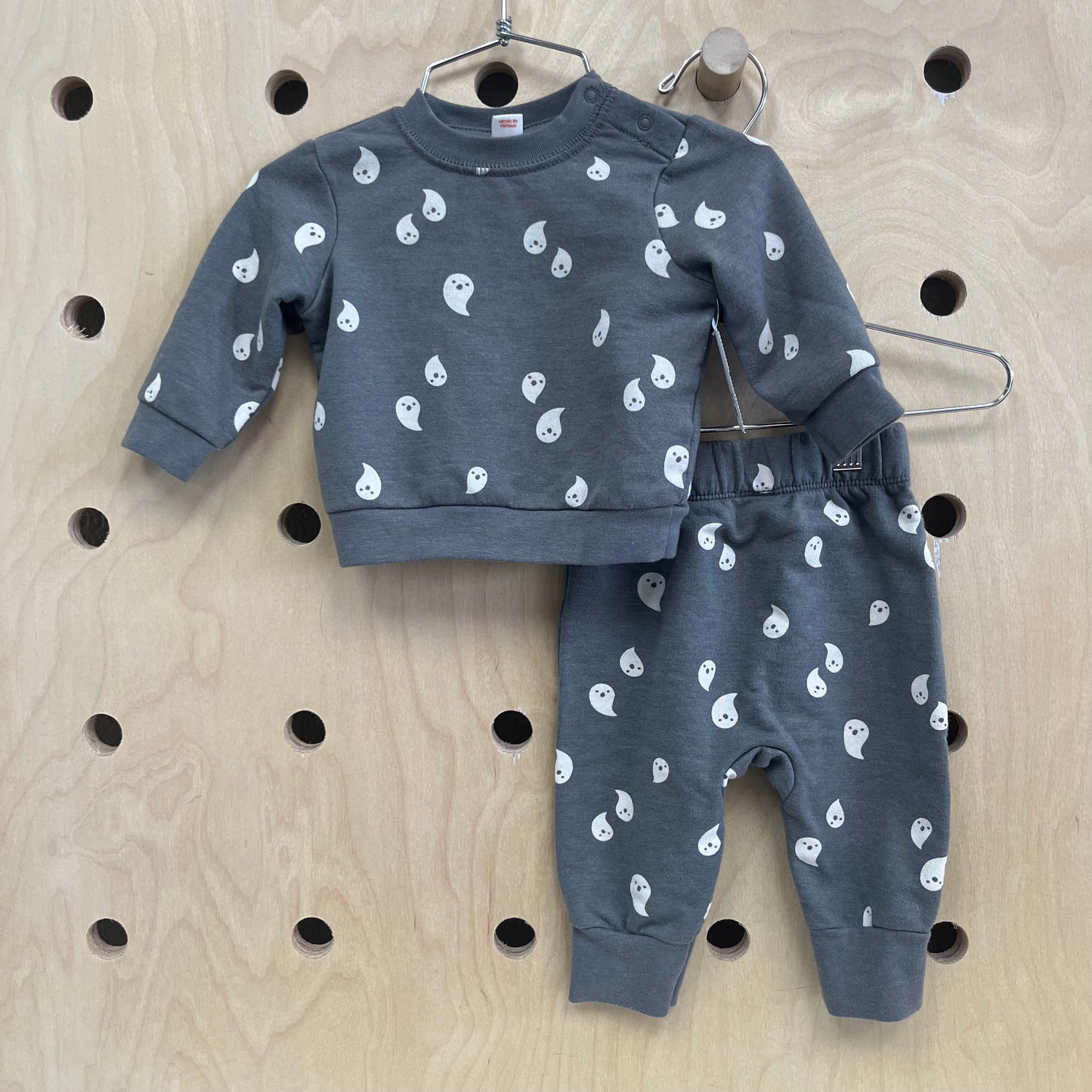 Grey Ghost Fleece Outfit