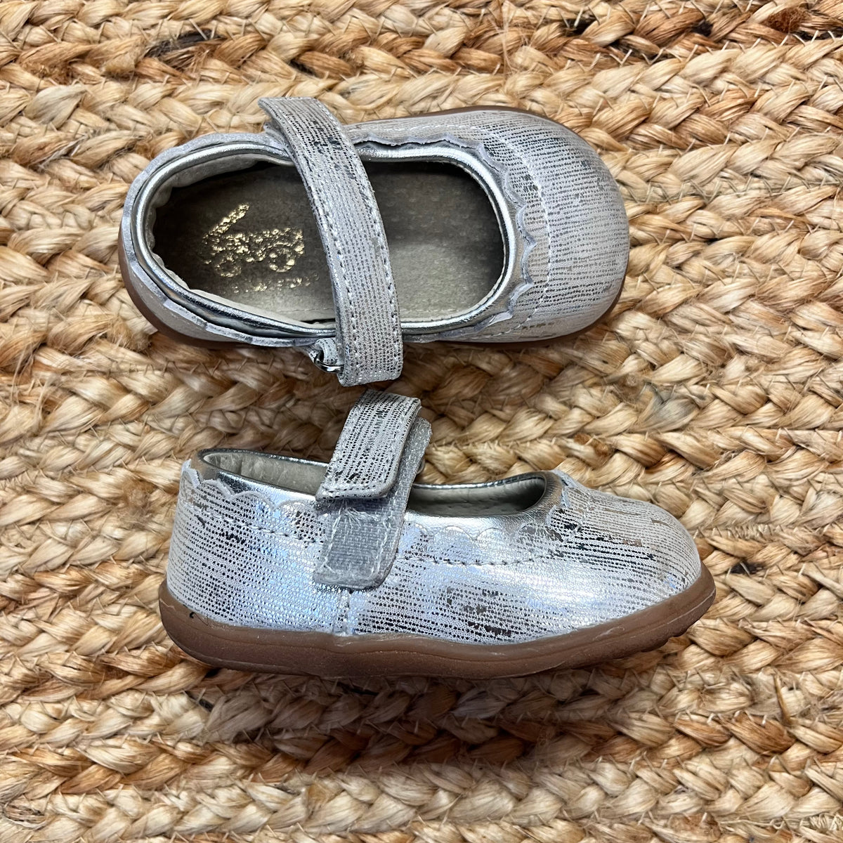 Silver Design Flats