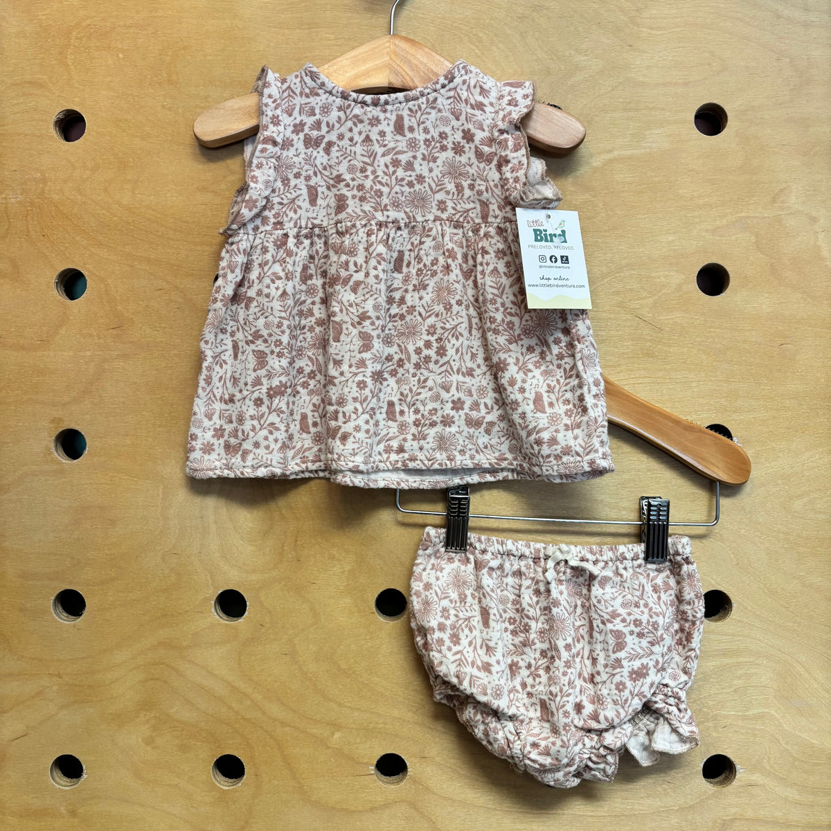 Cream/Pink Floral Outfit