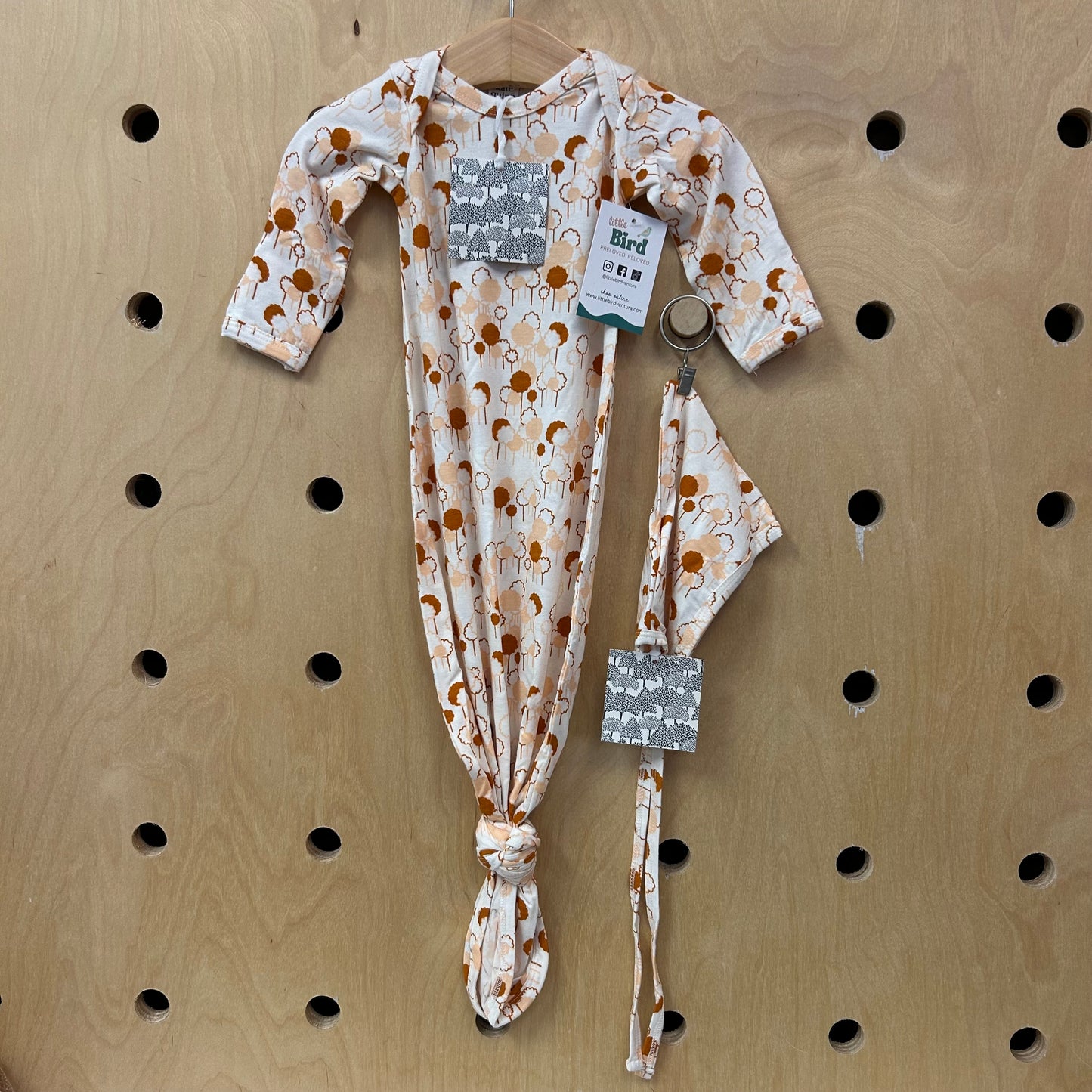 Peach Trees Bamboo Outfit NEW!