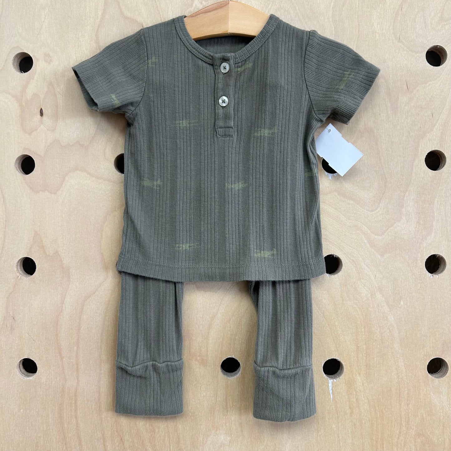 Green Planes Ribbed Outfit