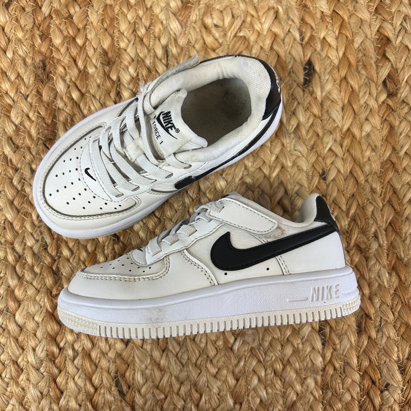 B&W Air Force 1 Lows