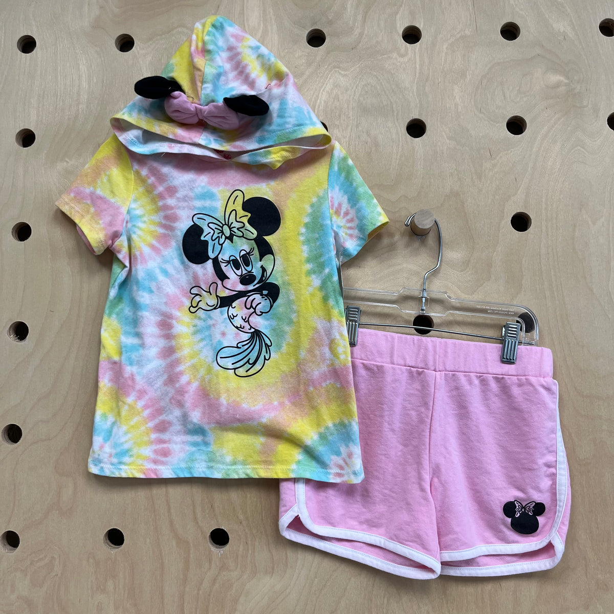 Tie Dye Hoodie Tee & Shorts Outfit
